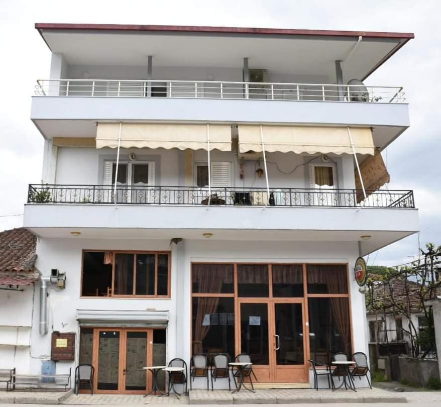 Giorgio Gest House Apartment Permet Ngoại thất bức ảnh